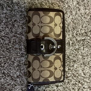 Coach Tan and Brown Signature Wallet